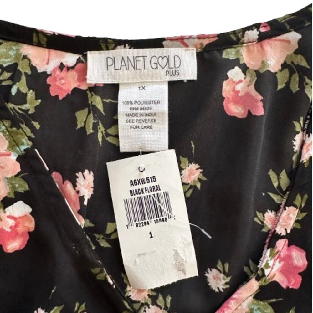 Planet Gold Top Blouse Black Pink Floral V-Neck Bell Sleeve Top Size 1X NEW - Picture 2 of 12
